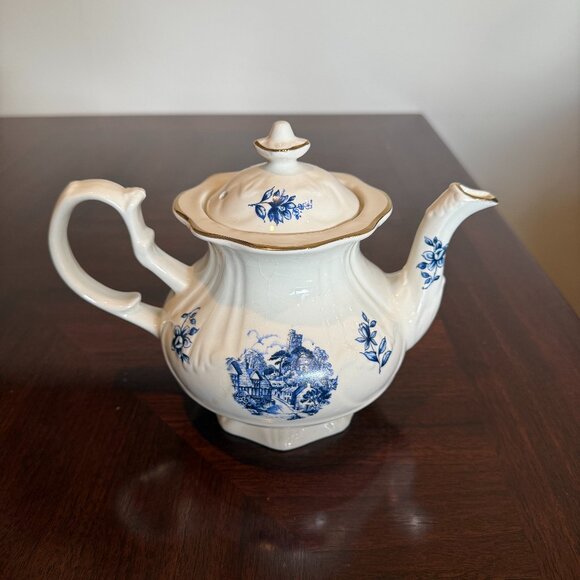 Price Kensington English Tudor Teapot - Blue Village Scene - Picture 2 of 5
